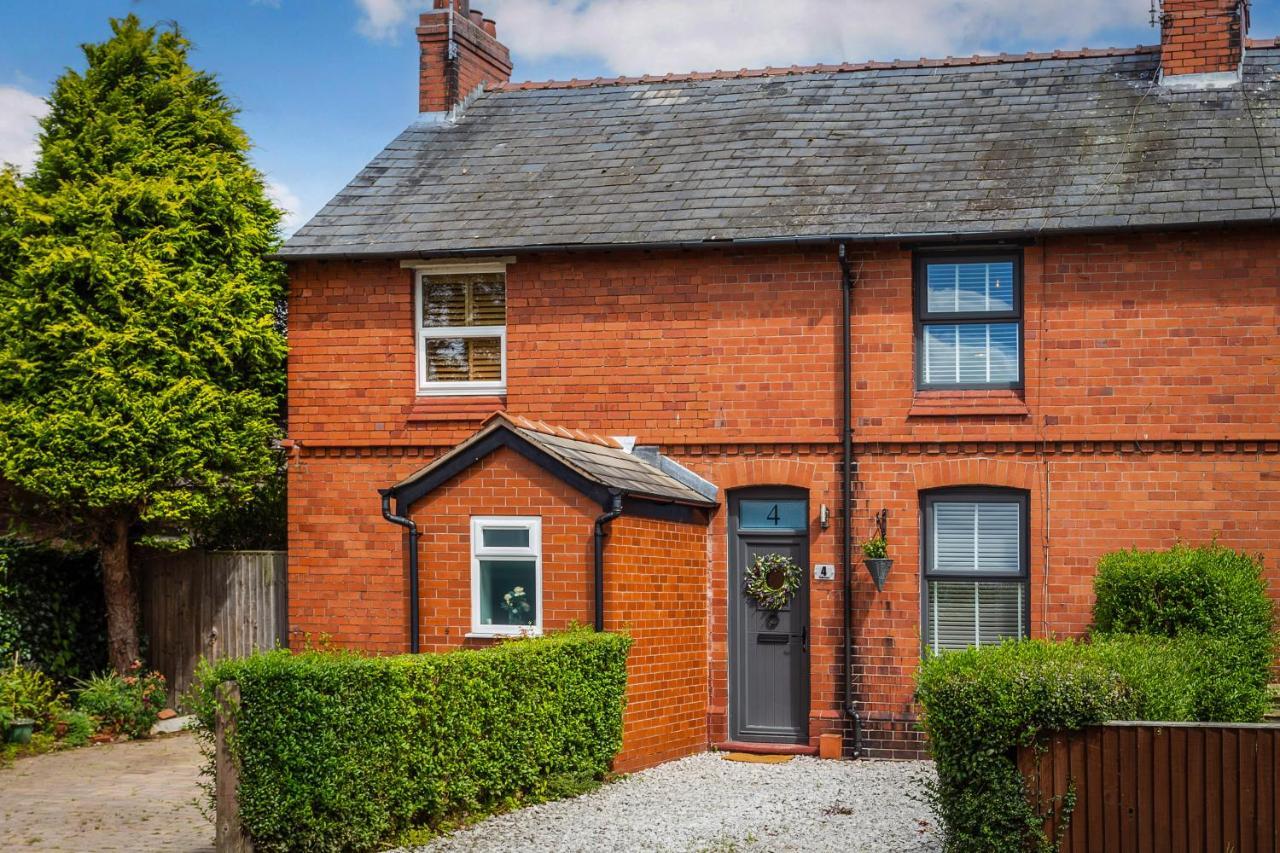 Stylish Romantic Country Escape Near Chester Christleton Eksteriør bilde